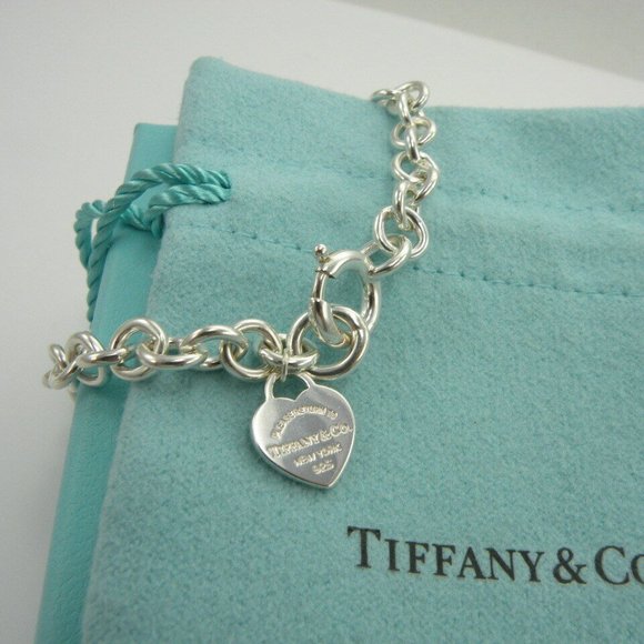 New Return to Tiffany & Co 925 Silver Mini Heart Tag Pendant 18" Chain Necklace - Picture 9 of 10